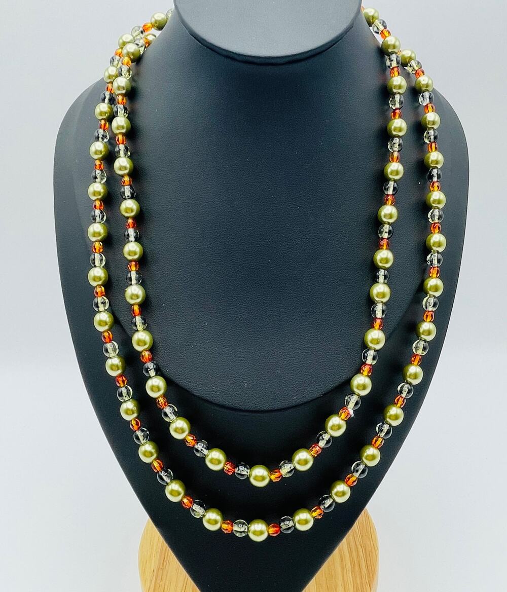 Joan Rivers Unsigned Glass Beaded 43" Necklace Made in Czech Republic Old Stock